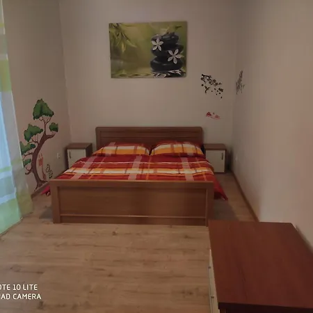 Apartman 5 Izbovy Rodinny Dom Apartment *